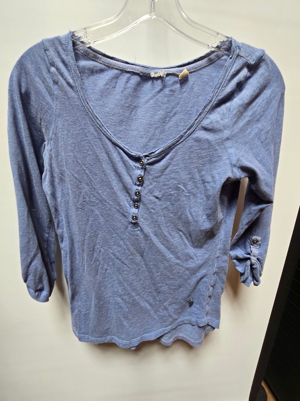 H&M 3/4 Sleeve Blue Henley Top - XS